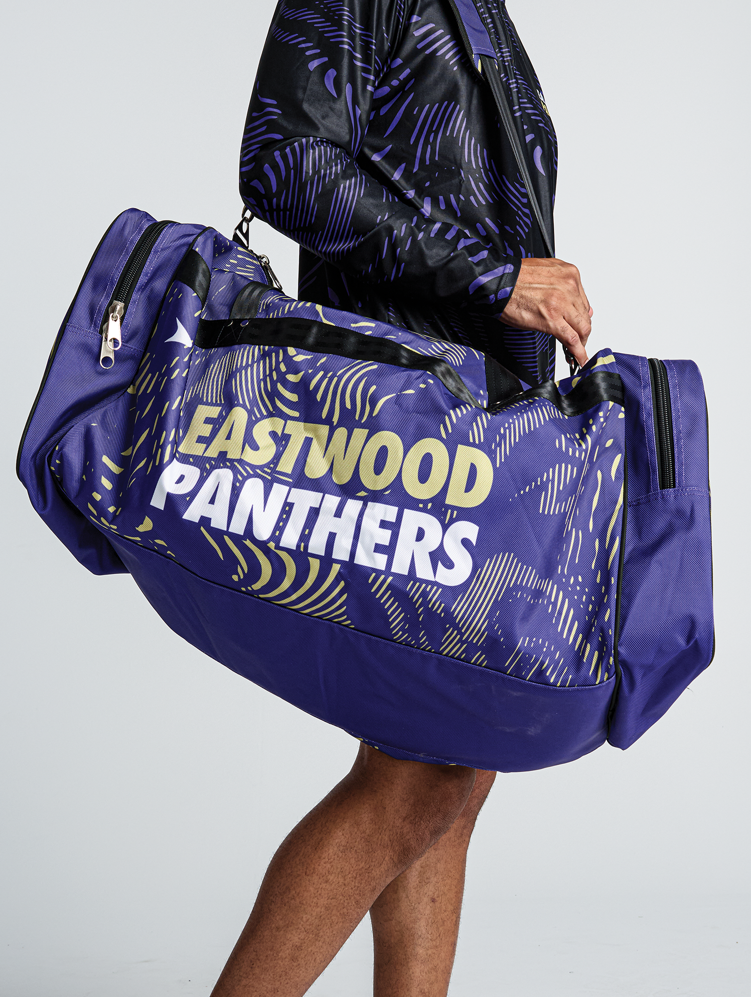 Apex Duffle Bag - Large - 28 X 11 X 11